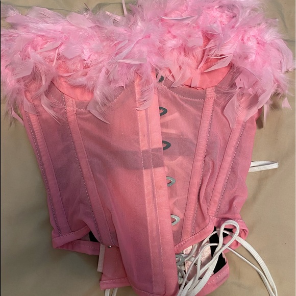 K.Samaria “The Basics Set” in Pink - Picture 4 of 6